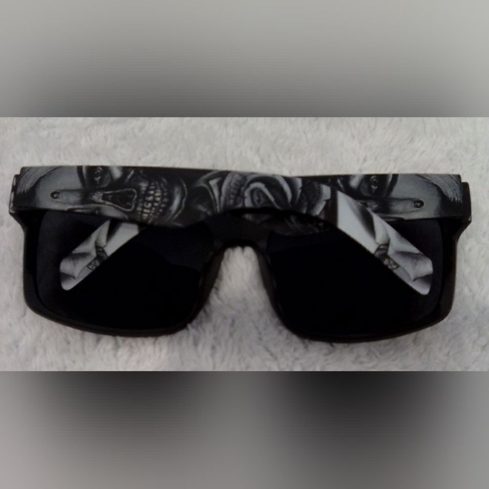 Cholo Sunglasses Tattoo Chicano Excellent condition Big Faces Brand New” UNISEX